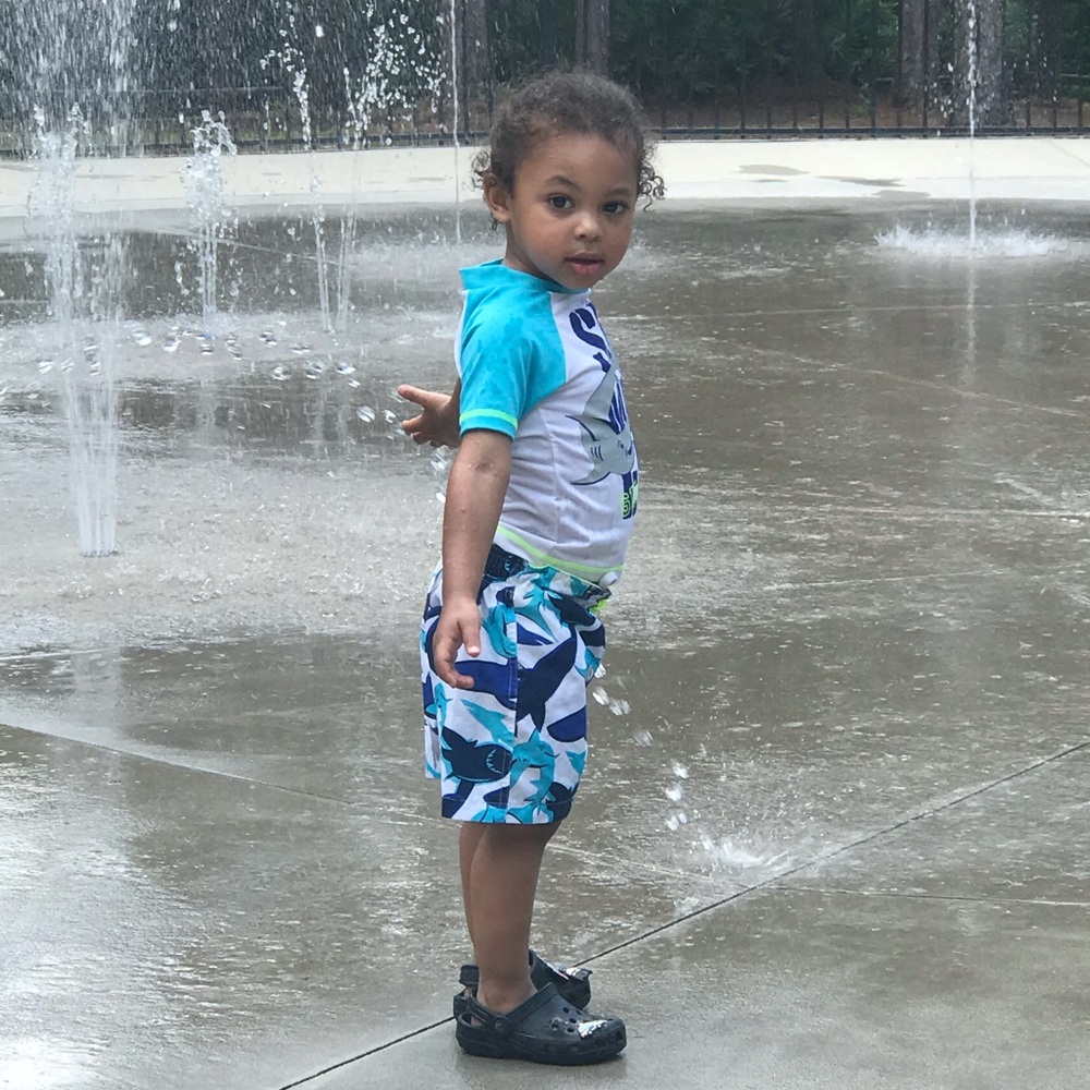 ๐๐ 5 for $20๐๐ Toddler swim trunk set - Picture 7 of 7
